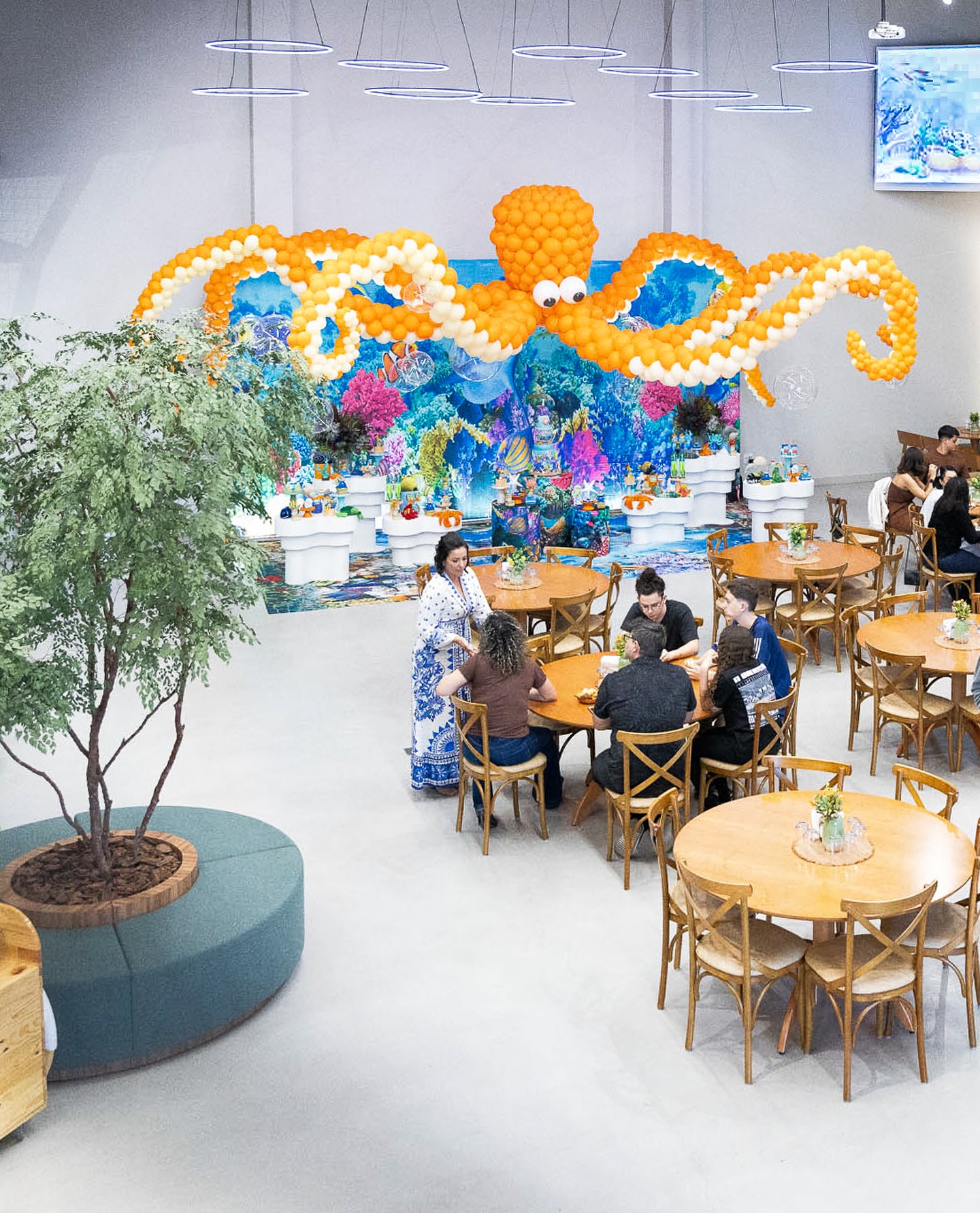 Entrada de festa com balões